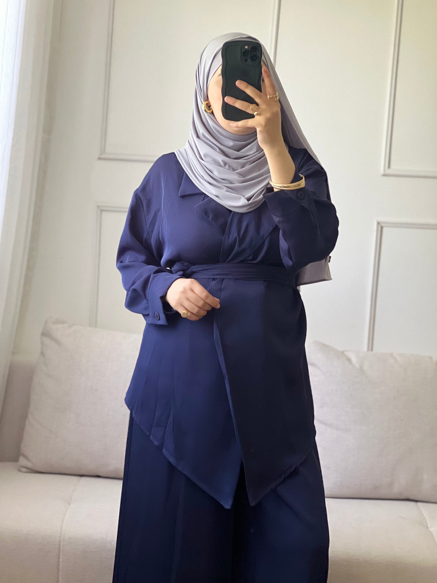 ENSEMBLE MODESTE bleu marine