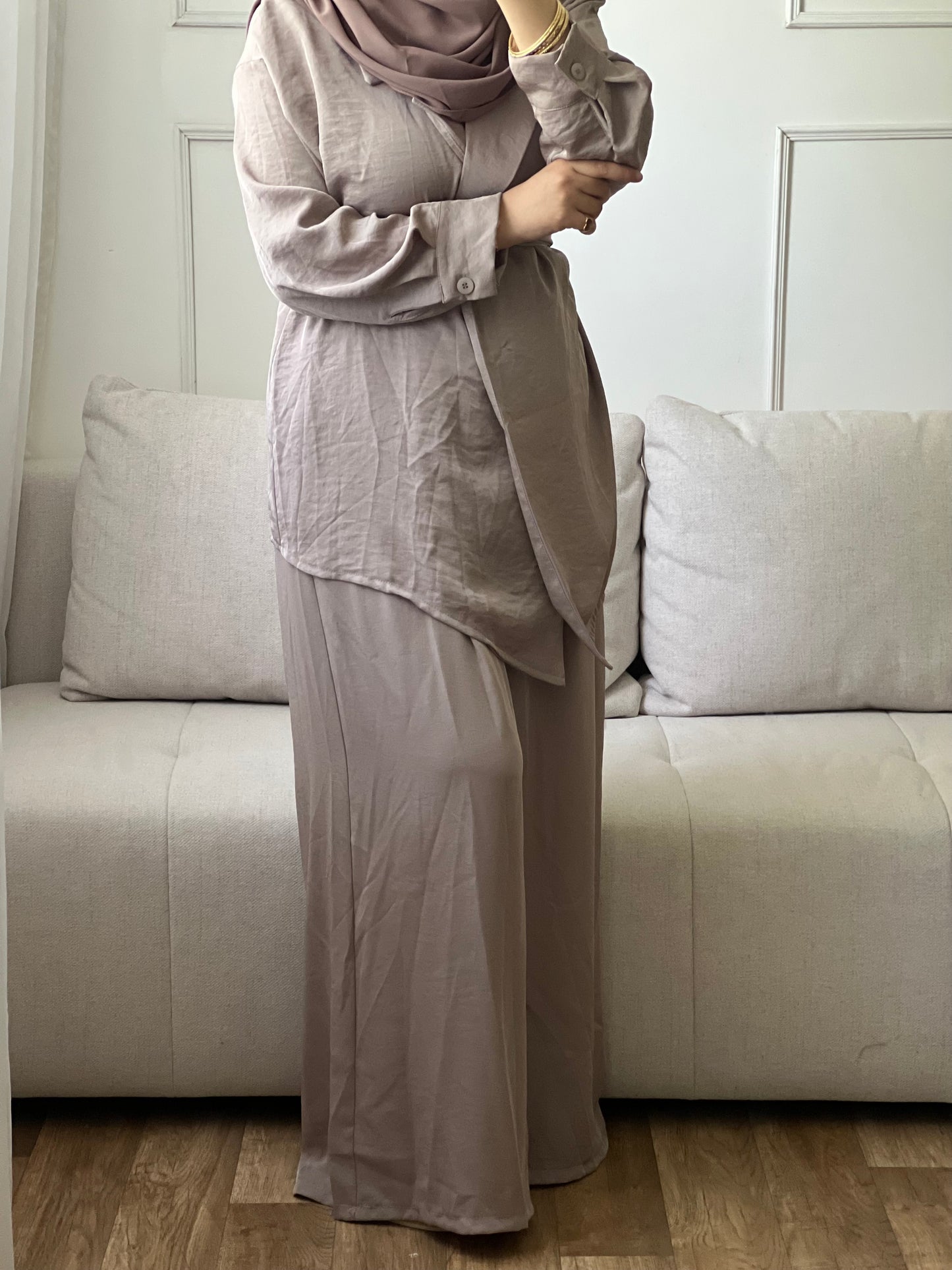 ENSEMBLE MODESTE taupe