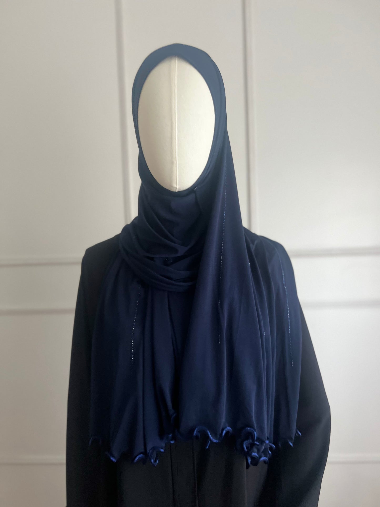 Hijabs à strass bleu nuit