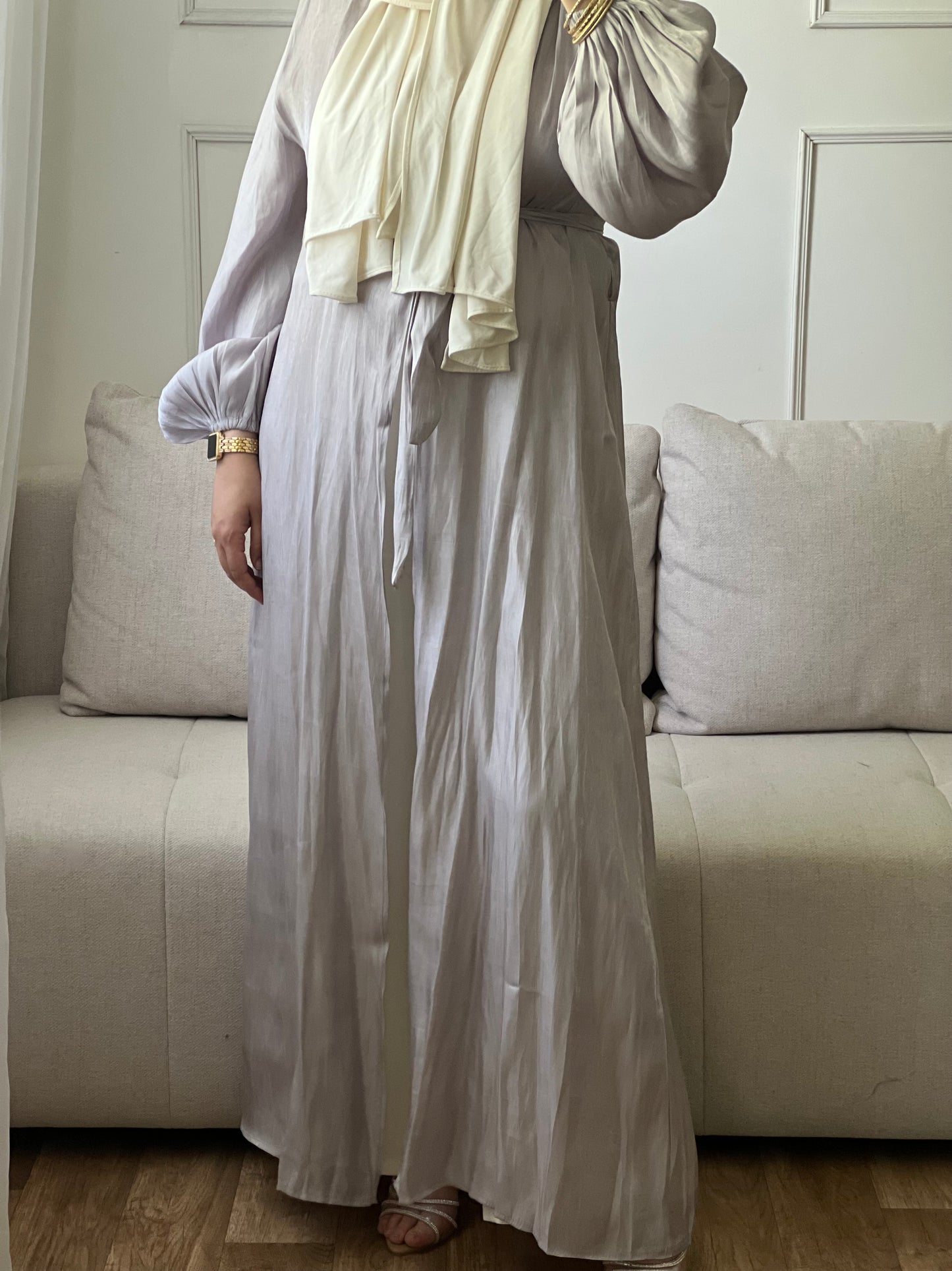KIMONO ÉLÉGANT ET CONFORTABLE gris