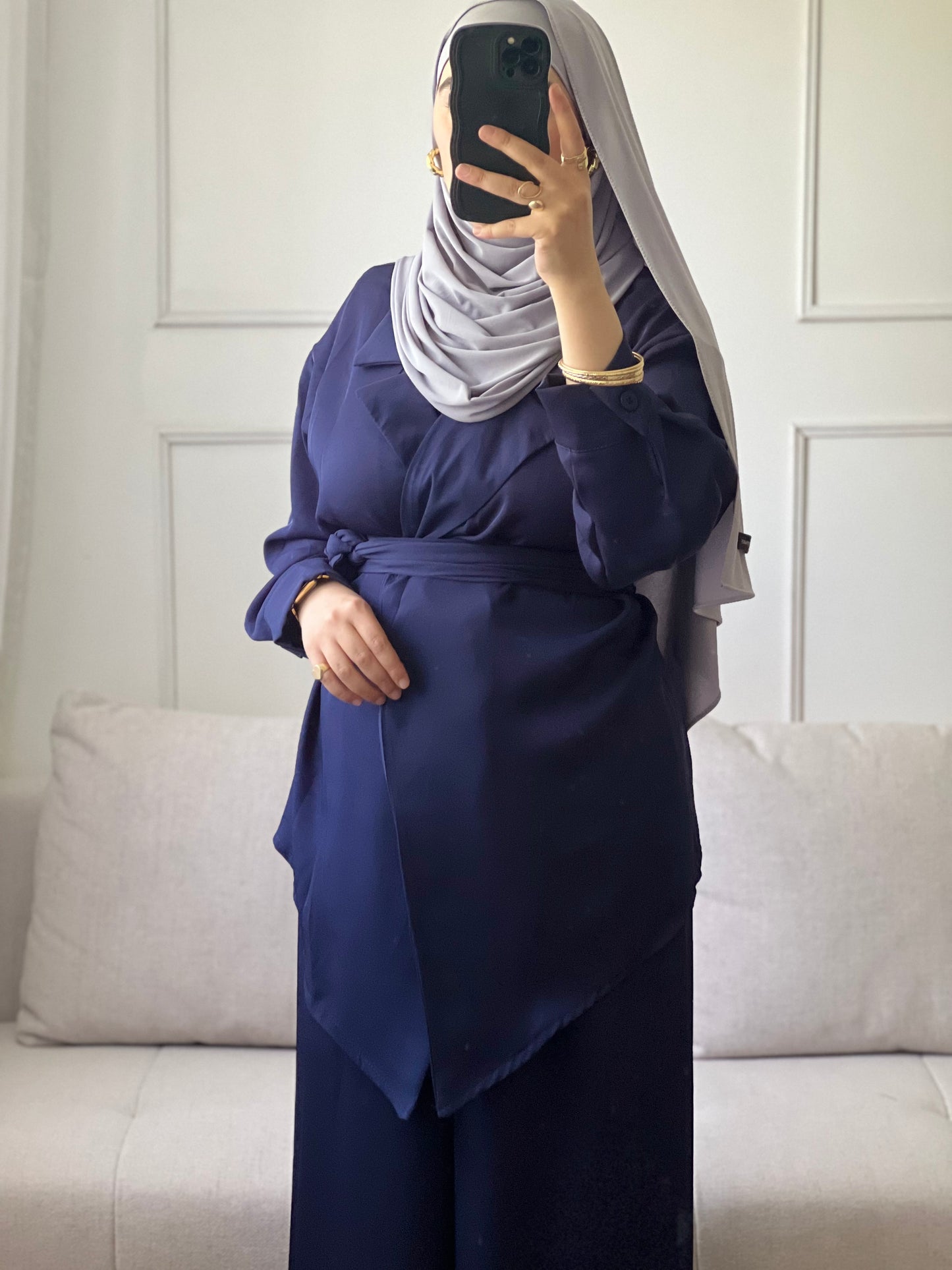 ENSEMBLE MODESTE bleu marine