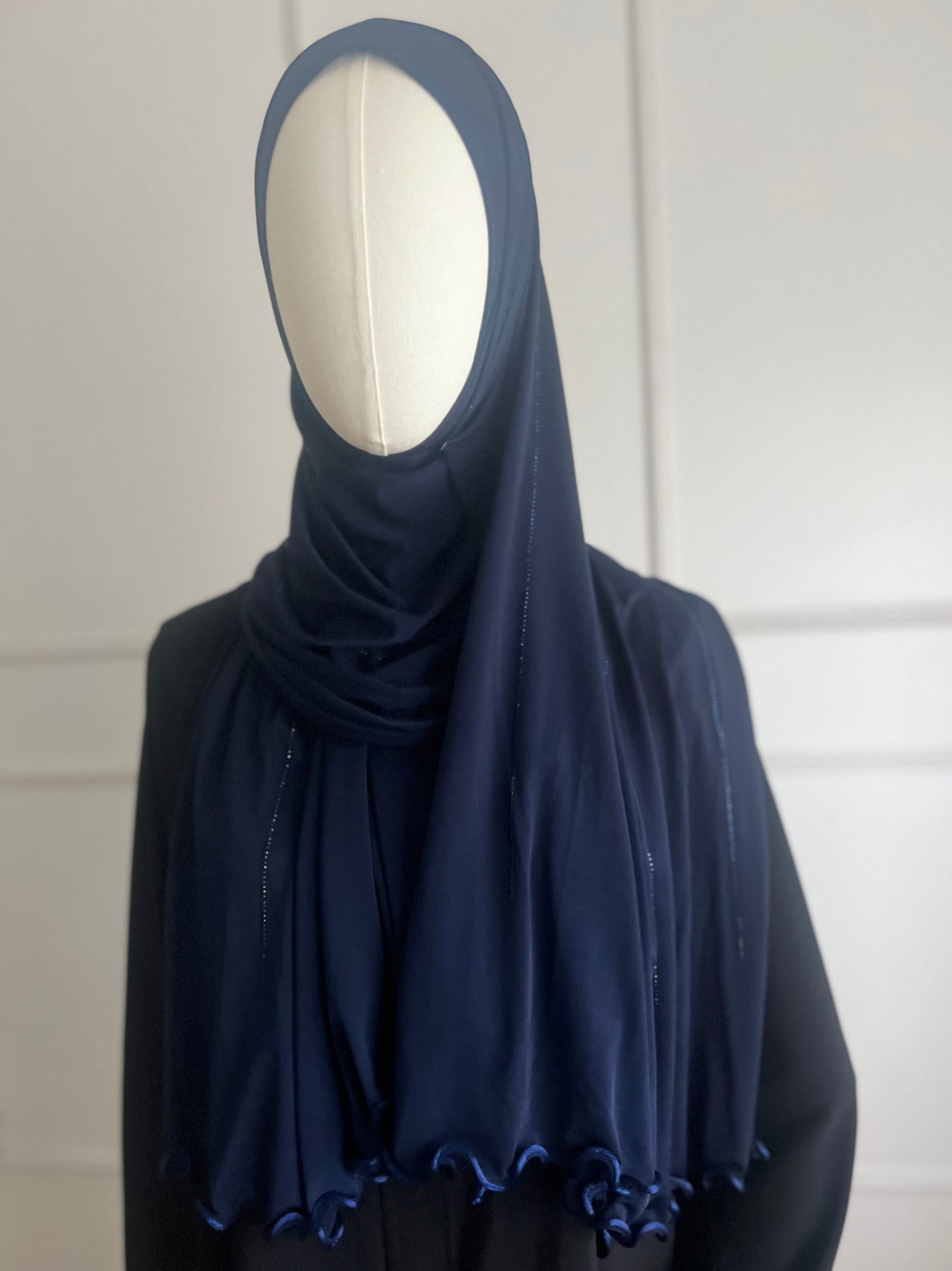 Hijabs à strass bleu nuit