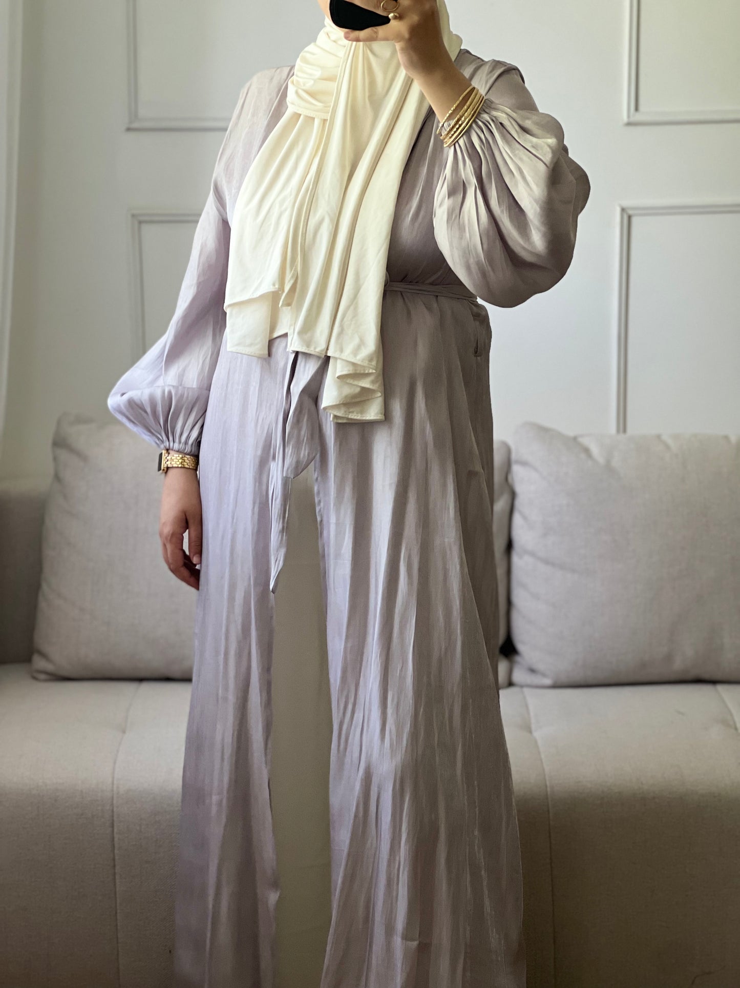 KIMONO ÉLÉGANT ET CONFORTABLE gris