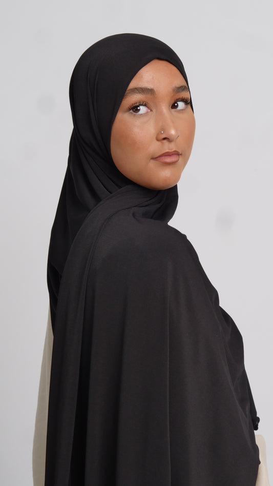 Hijab jersey noir liséré