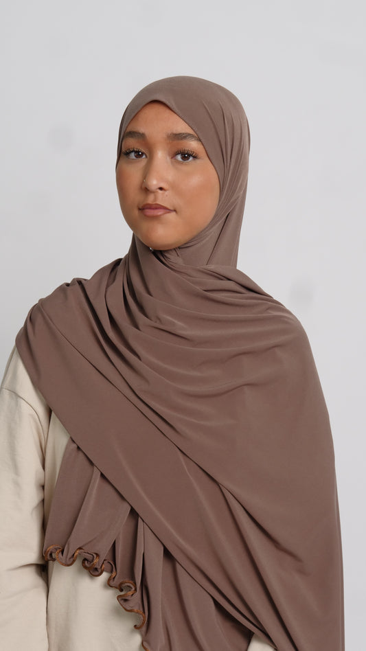 Hijab jersey deep taupe liséré