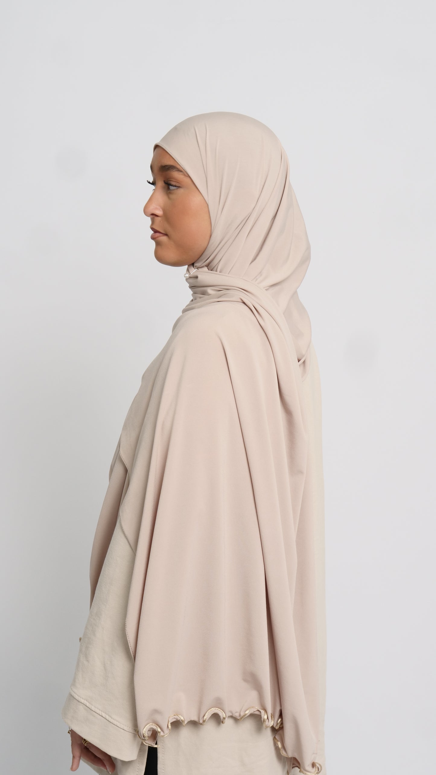 Hijab jersey beige dikes liséré