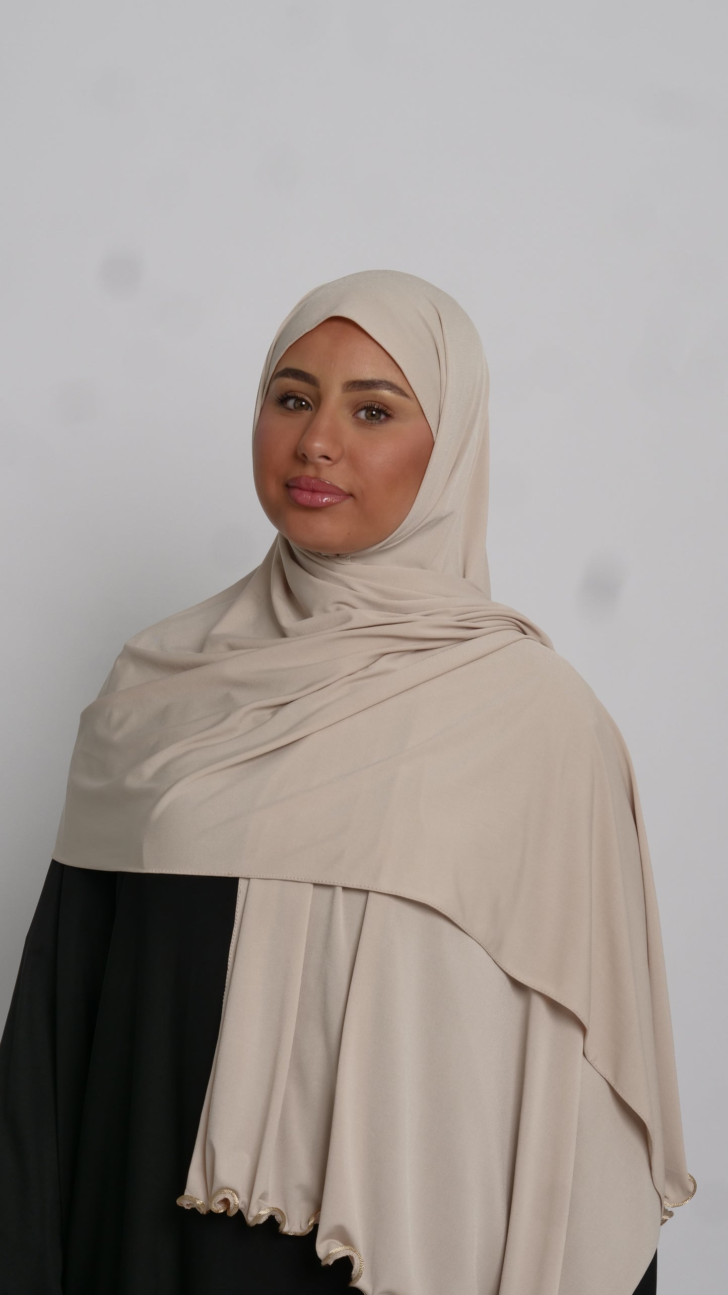 Hijab jersey beige liséré