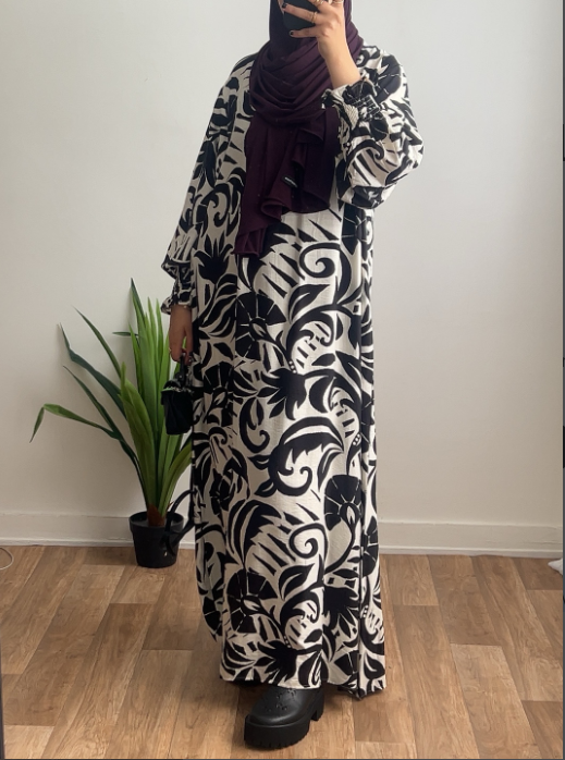 ABAYA FLEURIE EN LIN NOIR